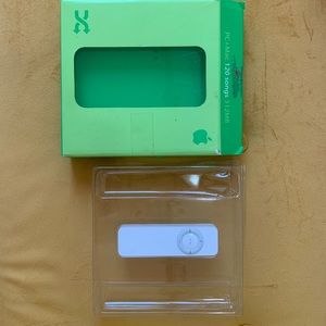 iPod shuffle 1st generation